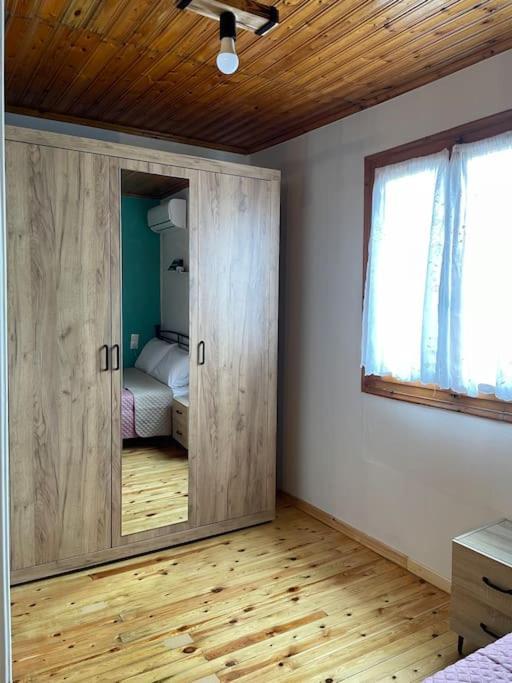 Apartmán Politis' Wooden House Vasilikí Exteriér fotografie