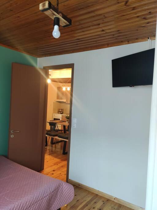 Apartmán Politis' Wooden House Vasilikí Exteriér fotografie