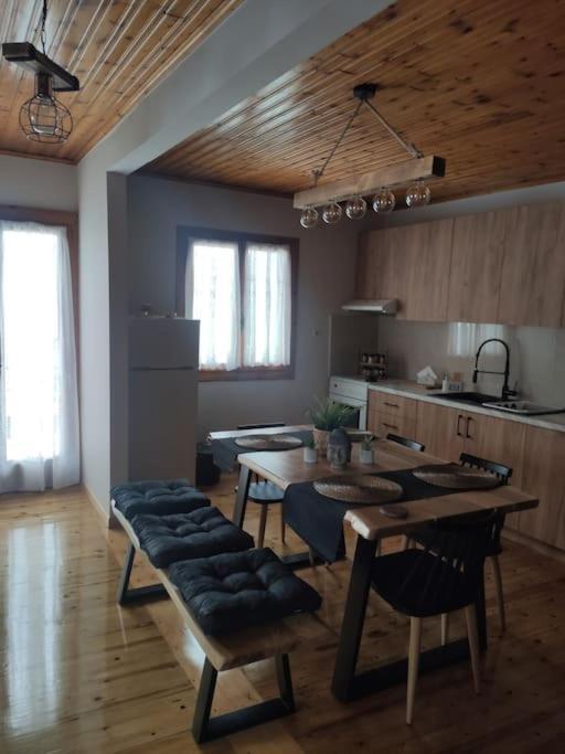 Apartmán Politis' Wooden House Vasilikí Exteriér fotografie